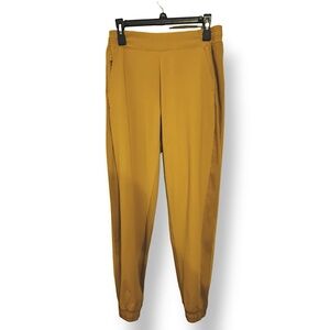 Athleta Textured Brooklyn Jogger Pant in Mustard Yellow Sz 6